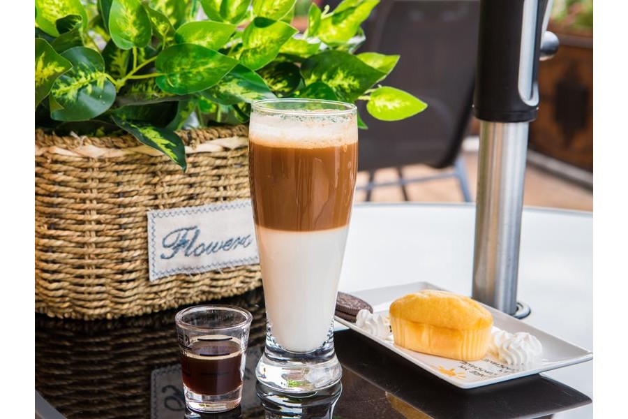 James Joyce Coffetel (Foshan Zhangcha Huanan Chuanggu) 55/100