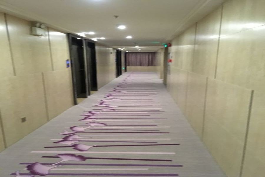 Lavande Hotel Guangzhou South High Speed Railway Station Shibi Metro Station 32/59