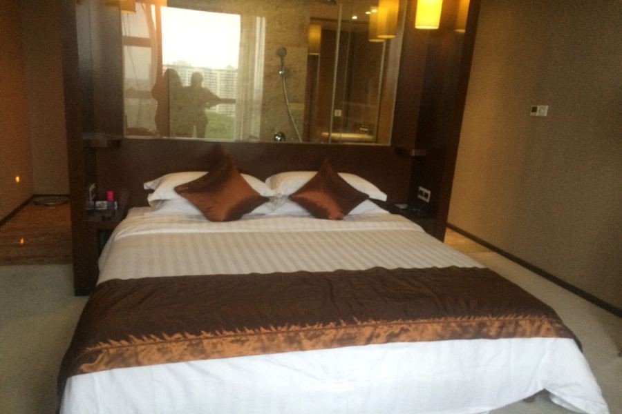 Easco Hotel 13/50