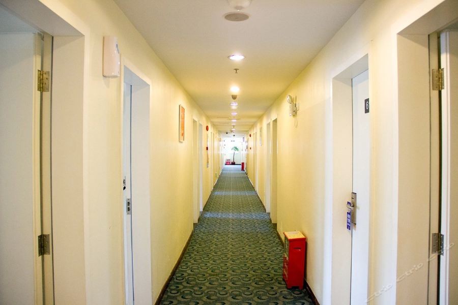 JI Hotel (Guangzhou Wanguo Outlets Jiangnanxi Subway Station) 22/26