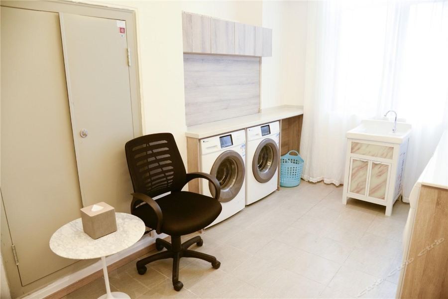 Atour Hotel Hengshui Renmin Road 26/68