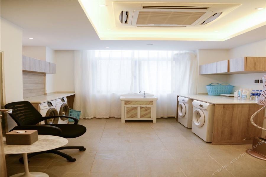 Atour Hotel Hengshui Renmin Road 32/68