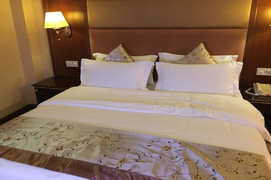 Rongjiang Hotel 36/74