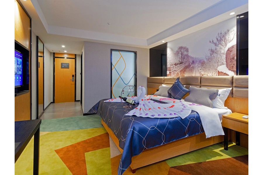 Chonpines Hotel Jingzhou Ancient City Dongmen 54/73