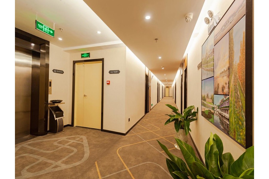Chonpines Hotel Jingzhou Ancient City Dongmen 45/73