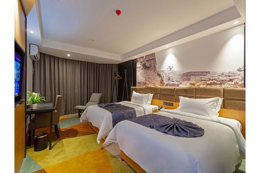 Chonpines Hotel Jingzhou Ancient City Dongmen 30/73