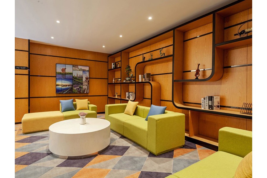 Chonpines Hotel Jingzhou Ancient City Dongmen 37/73