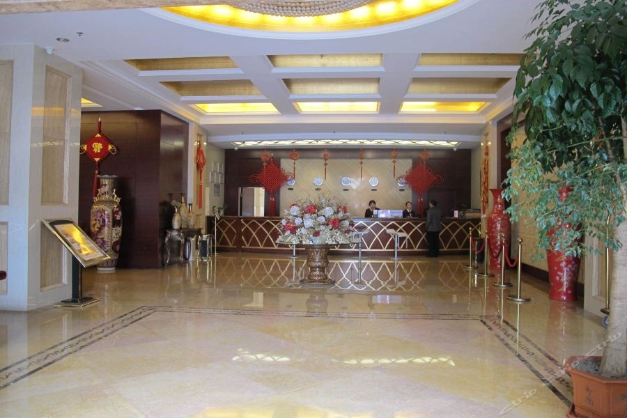 Baohai Mingzhu Hotel 14/16