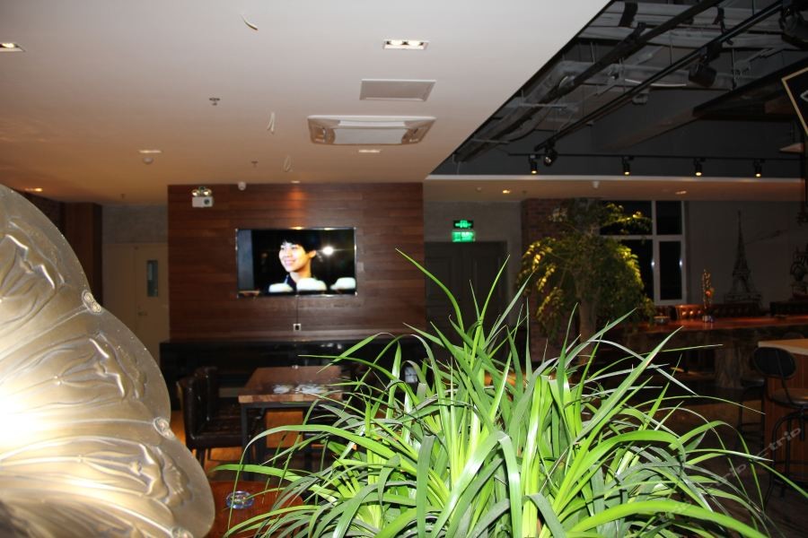 James Joyce Coffetel (Qinhuangdao Qinhuangdao Railway Station Wanda Plaza) 25/64
