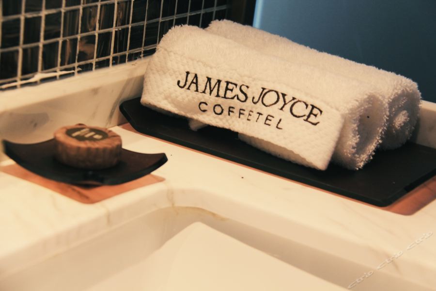 James Joyce Coffetel (Qinhuangdao Qinhuangdao Railway Station Wanda Plaza) 32/64