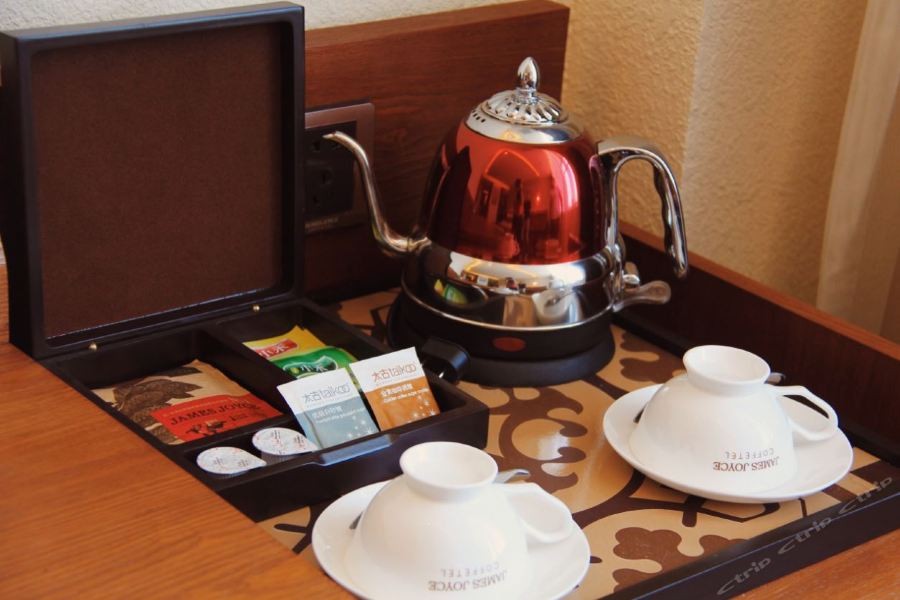 James Joyce Coffetel (Qinhuangdao Qinhuangdao Railway Station Wanda Plaza) 16/64