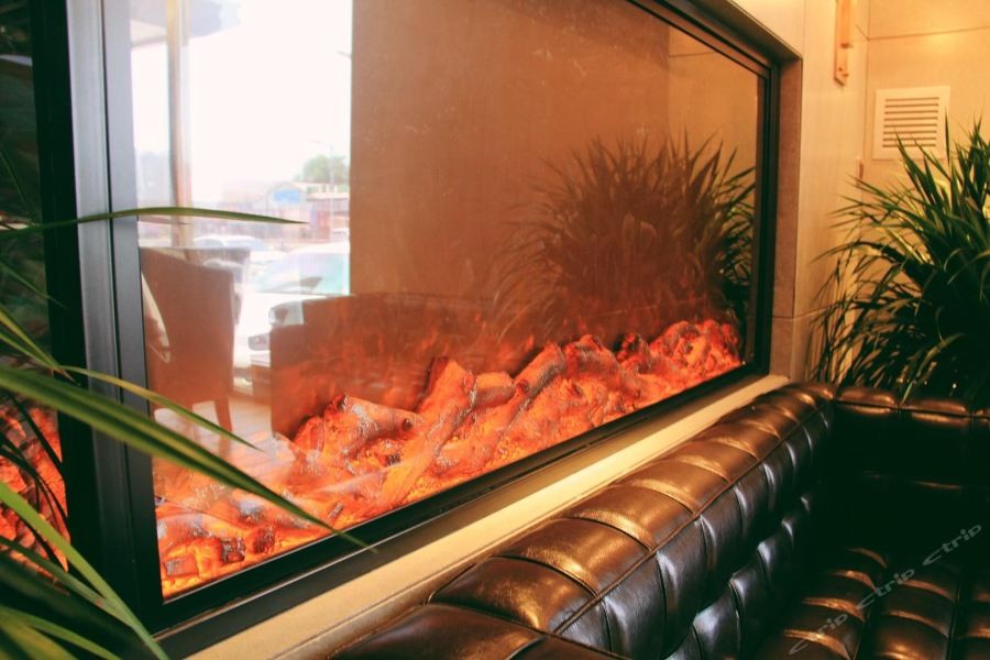 James Joyce Coffetel (Qinhuangdao Qinhuangdao Railway Station Wanda Plaza) 22/64