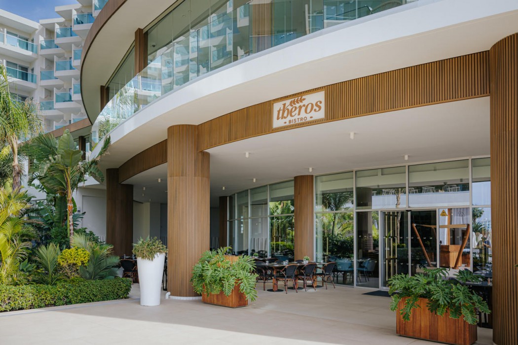 Nissiblu Beach Resort 55/75