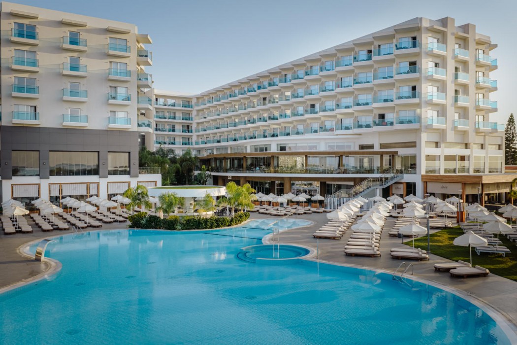 Nissiblu Beach Resort 36/75