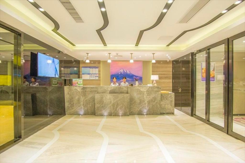 Lavande Hotels Guangzhou Tianhe Tiyu West Road Metro Station photo3