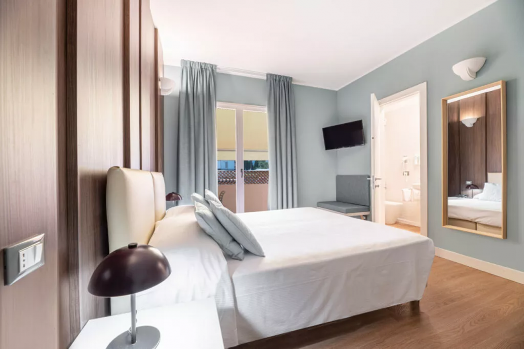 Hotel Riva Del Sole 11/70