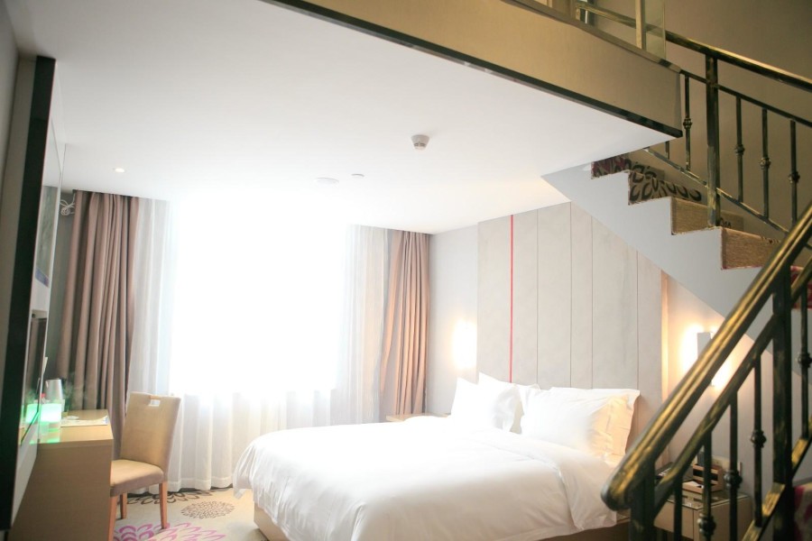Shenzhen Qianhai Times City Branch of Lavande Hotel 43/88