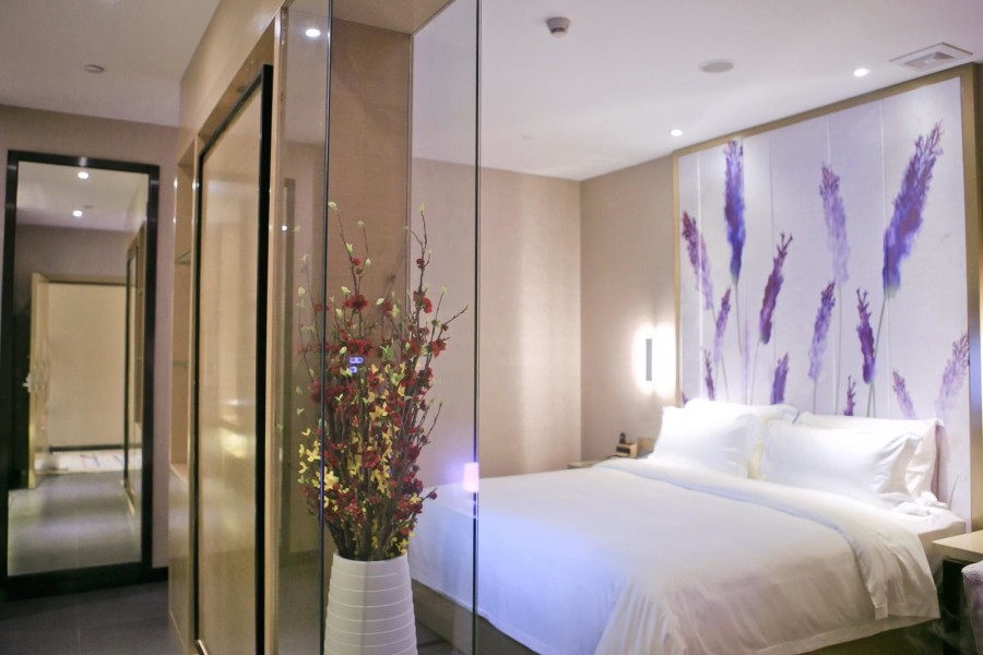 Shenzhen Qianhai Times City Branch of Lavande Hotel 63/88