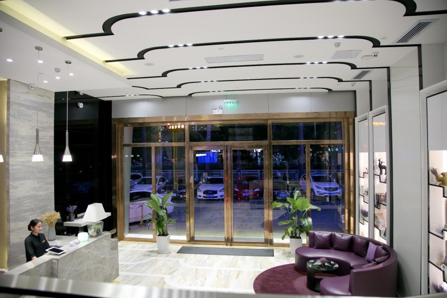 Shenzhen Qianhai Times City Branch of Lavande Hotel 66/88