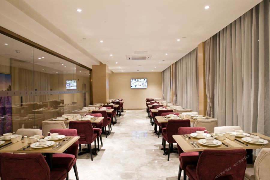 Lavande Hotel (Shenzhen North Railway Station) 9/18