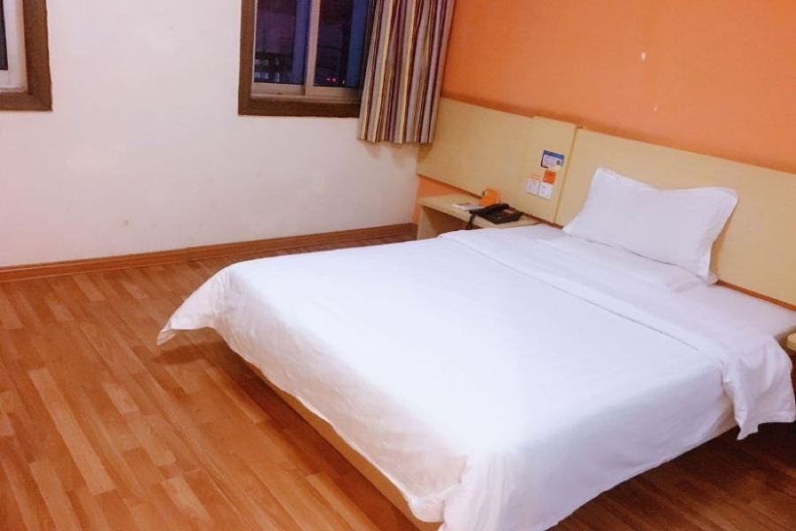 7 Days Inn Nanchang Railway station square 17/45