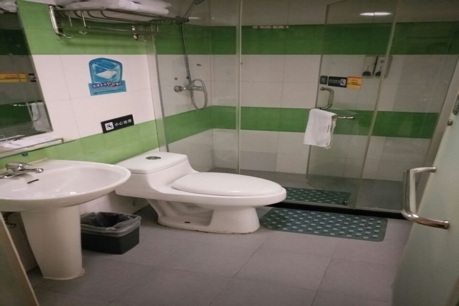 7 Days Inn Nanchang Railway station square 21/45