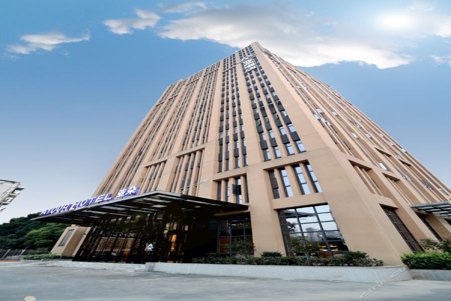 Atour Hotel Wuhan Changqing Road 28/74