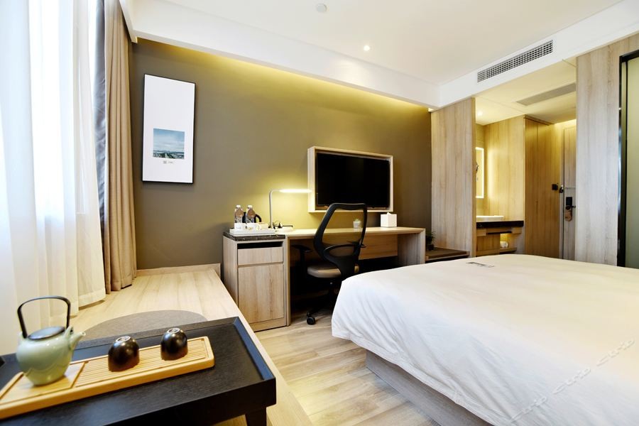 Atour Hotel Wuhan Changqing Road 47/74
