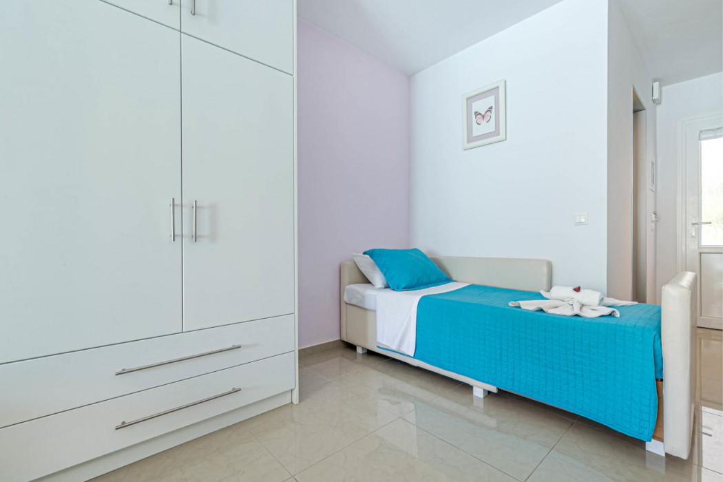 Palapart Gikas Suites And Studios 8/31