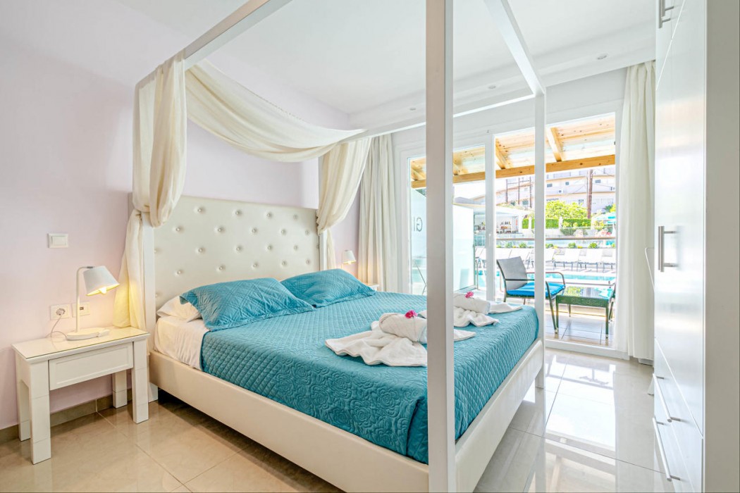 Palapart Gikas Suites And Studios 9/31