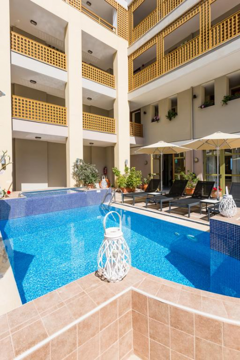 Ammos Suites 1/51