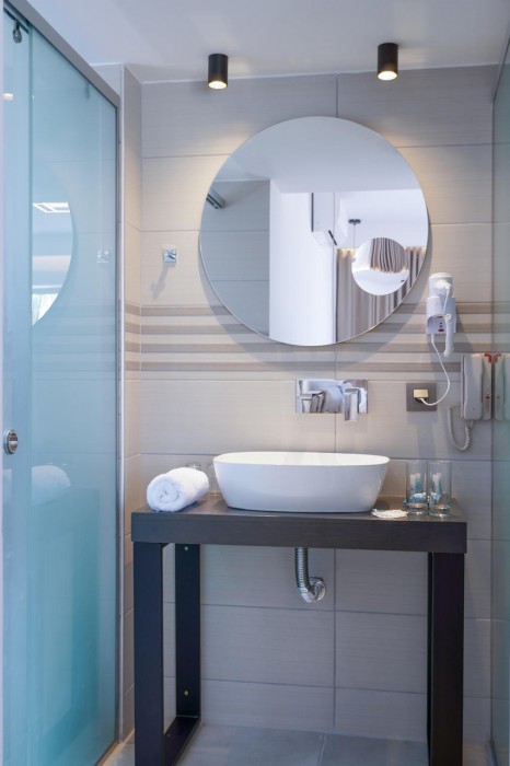 Imperial Palace - Adults Only 12/47
