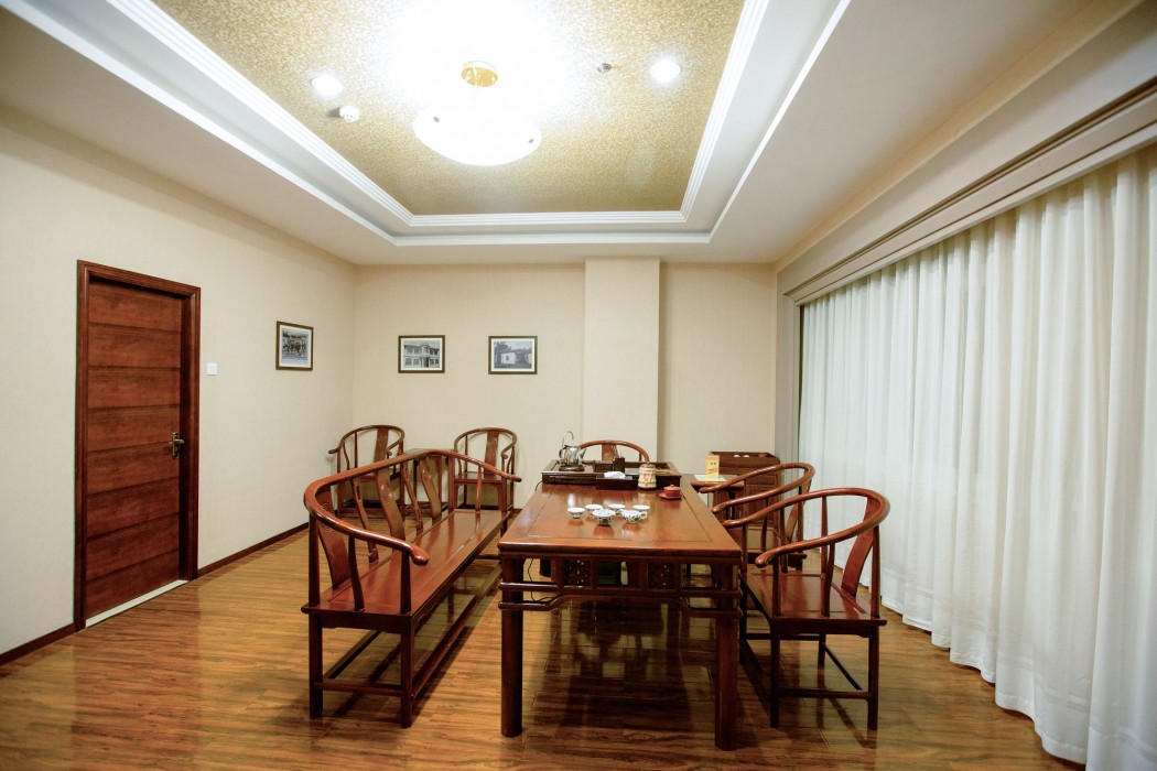Yantai Golden Gulf Hotel 52/98