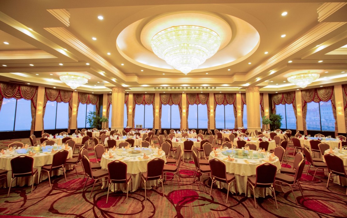 Yantai Golden Gulf Hotel 62/98