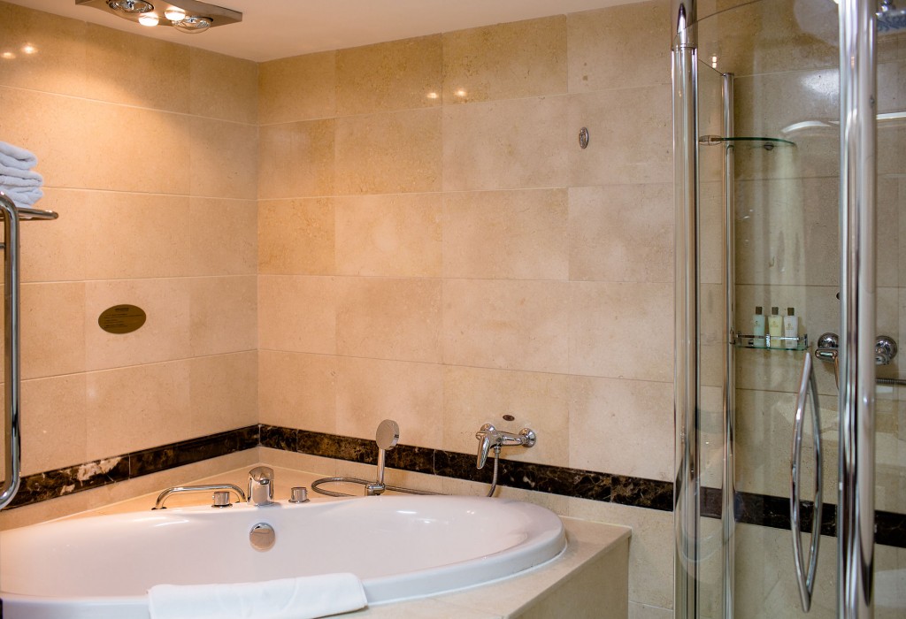 Yantai Golden Gulf Hotel 44/98