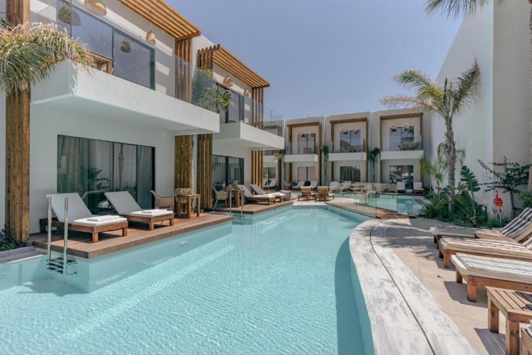 Galazio Beach Resort 37/68