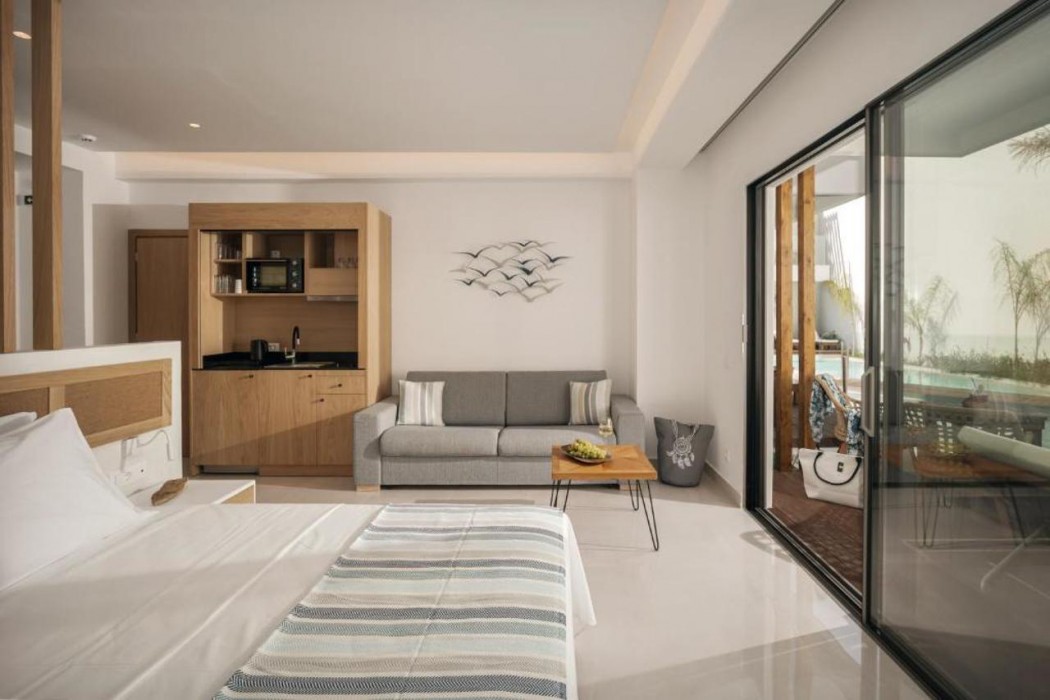Galazio Beach Resort 12/68