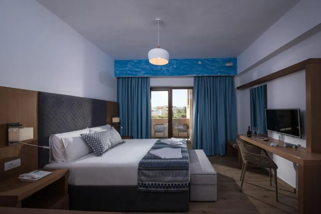 Yianna Caravel Suites by Checkin - Adults Only 14/65