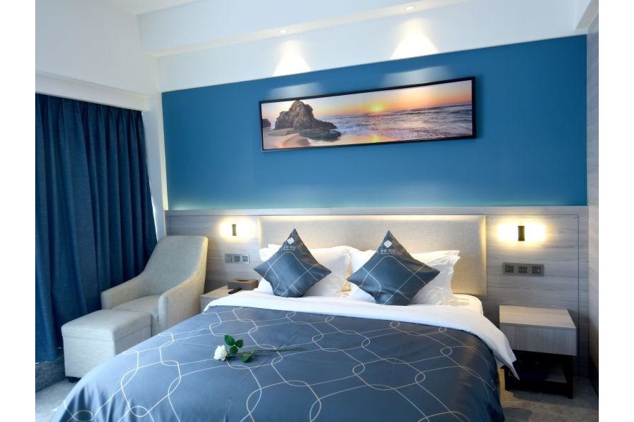 Chonpines Hotel Xuwen Square Jinhui 11/50