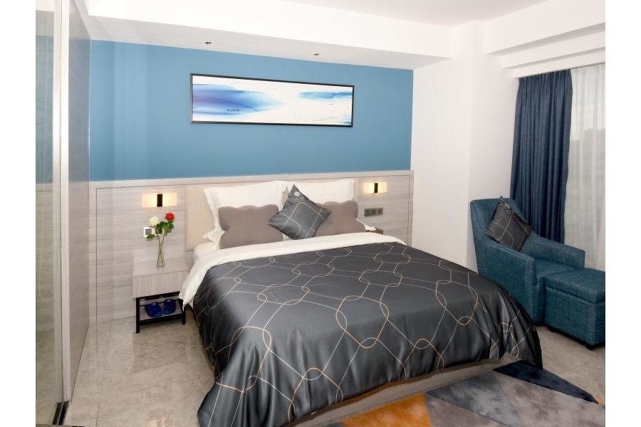 Chonpines Hotel Xuwen Square Jinhui 7/50