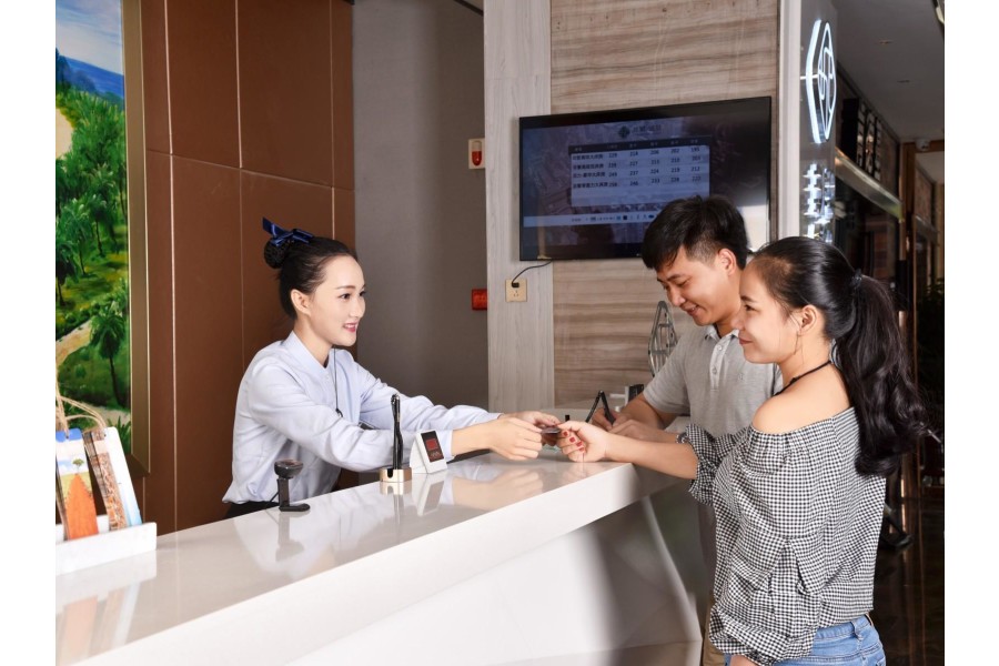 Chonpines Hotel Xuwen Square Jinhui 38/50