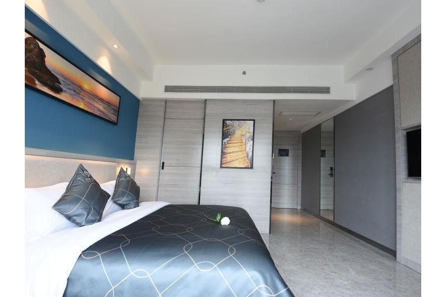 Chonpines Hotel Xuwen Square Jinhui — photo 2