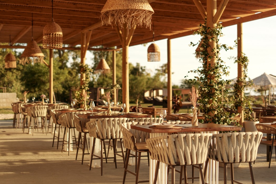 Ekati Mare Lifestyle Resort 48/72
