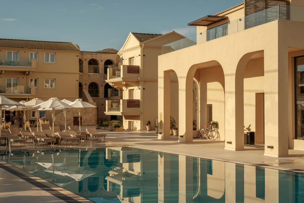 Ekati Mare Lifestyle Resort 47/72