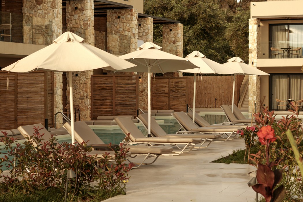 Ekati Mare Lifestyle Resort 50/72