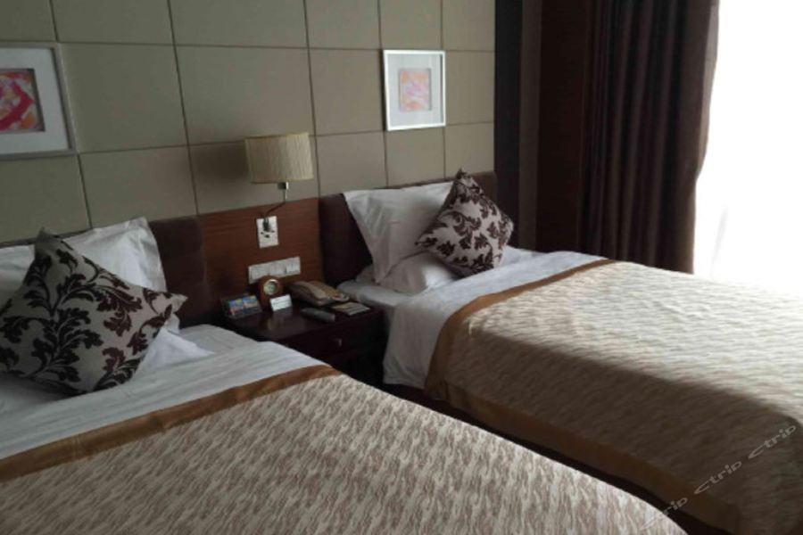 Shunjing Garden Hotel 26/41