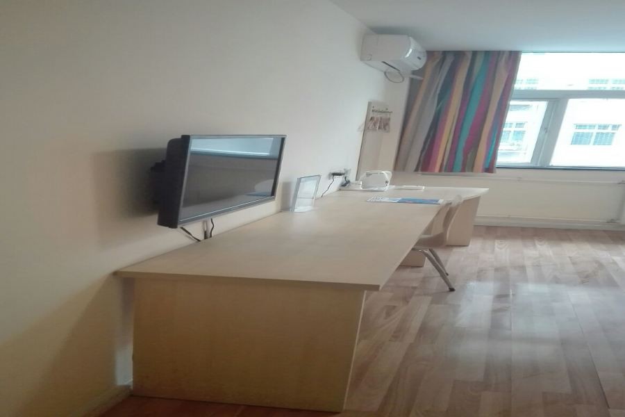 7 Days Inn (Xian Jiaotong University Medical College Weiyi Street Metro Station) 45/69
