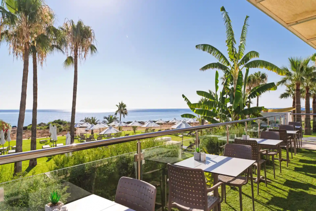 Leonardo Crystal Cove Hotel Spa By the Sea 27/64