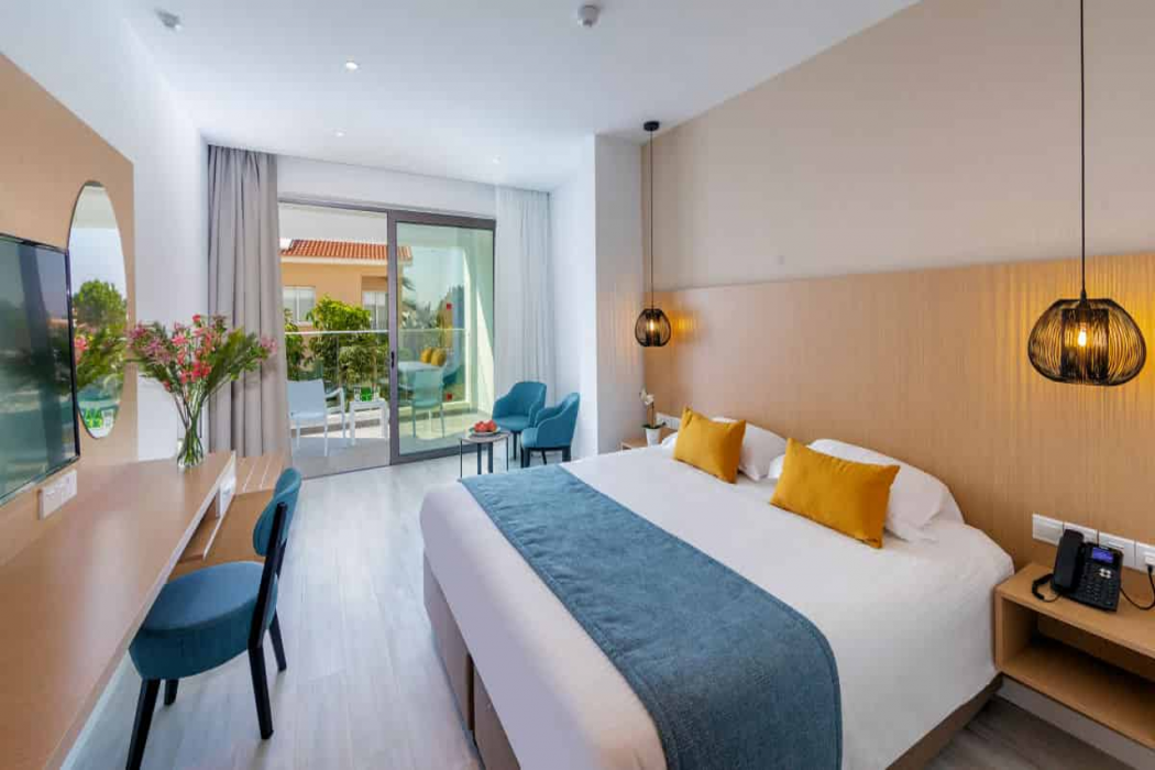 Leonardo Crystal Cove Hotel Spa By the Sea 15/64