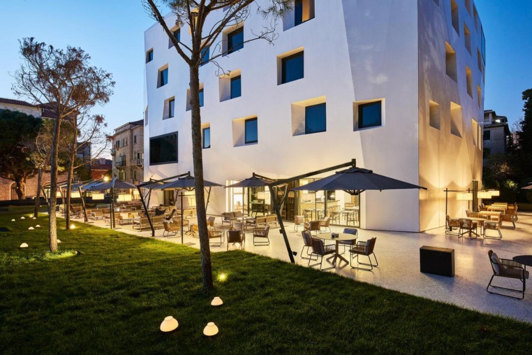 Briig Boutique Hotel 2/72